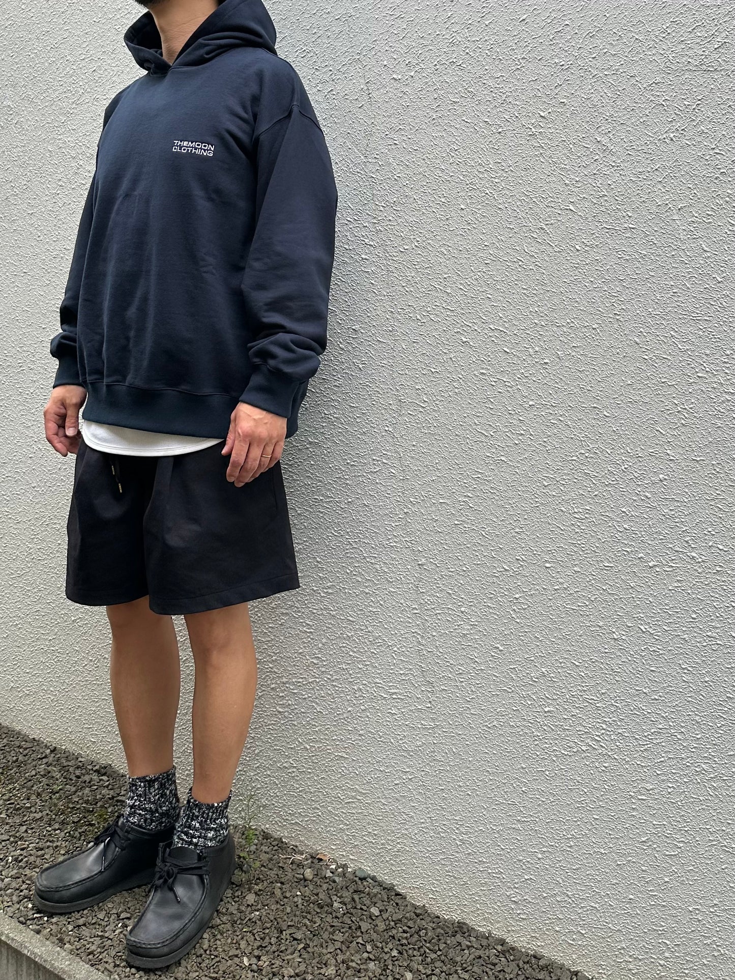 THE MOON logo sweat hoodie