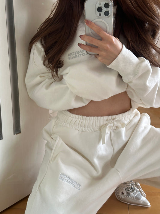 THE MOON logo sweat hoodie