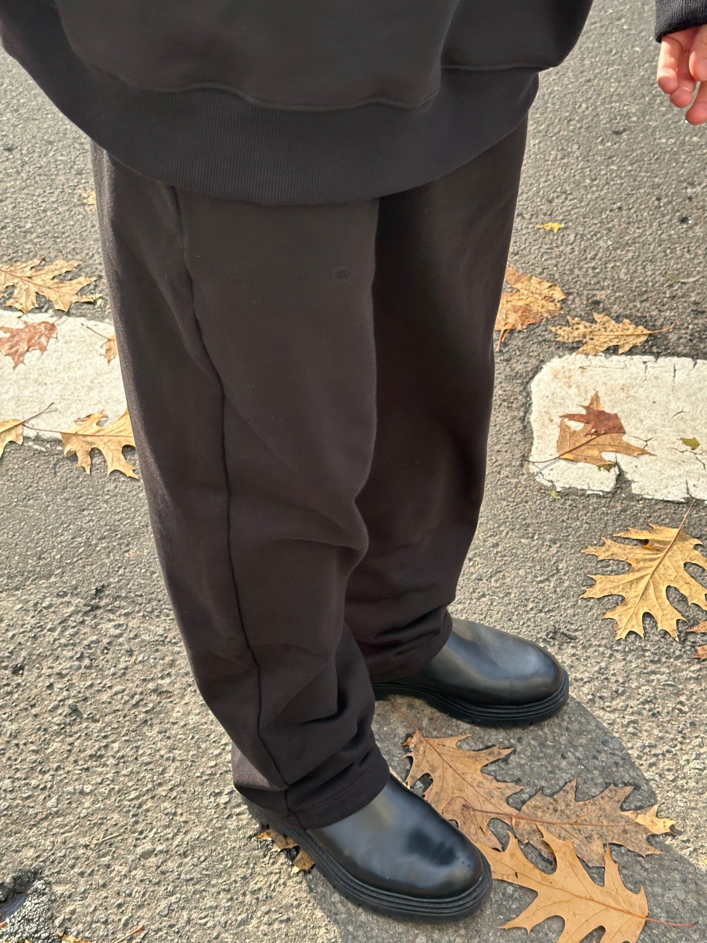 THE MOON logo sweatpants